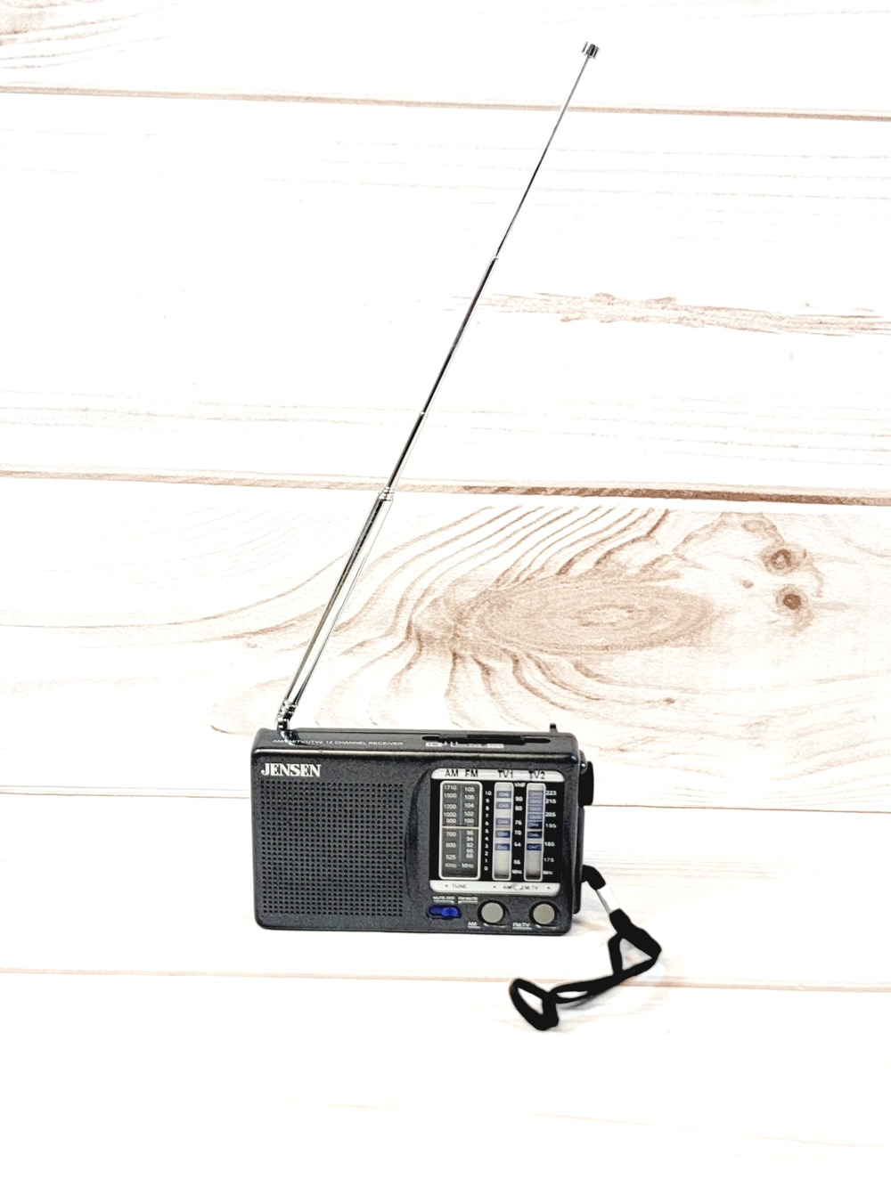 Vintage Jensen Model MR-400 AM FM TV Channel Receiver Pocket Portable Radio